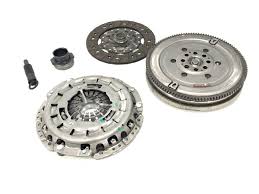 CLUTCH KIT with SOILD FLYWHEEL ( 6 speed man ) no slave 123002000R